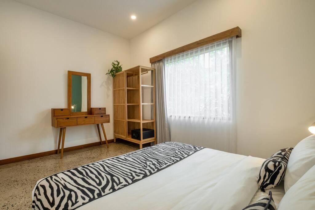 Willa Designer New 3Bdr - Lush Garden+Pool Gili Trawangan Zewnętrze zdjęcie